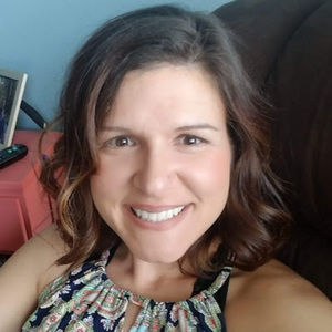 Meet your Posher, Adrienne